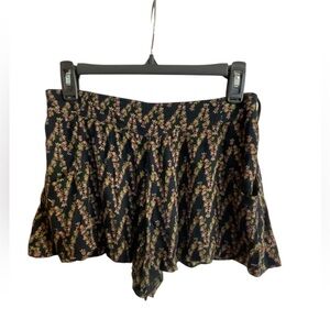 Beautiful Floral Shorts by FREE PEOPLE